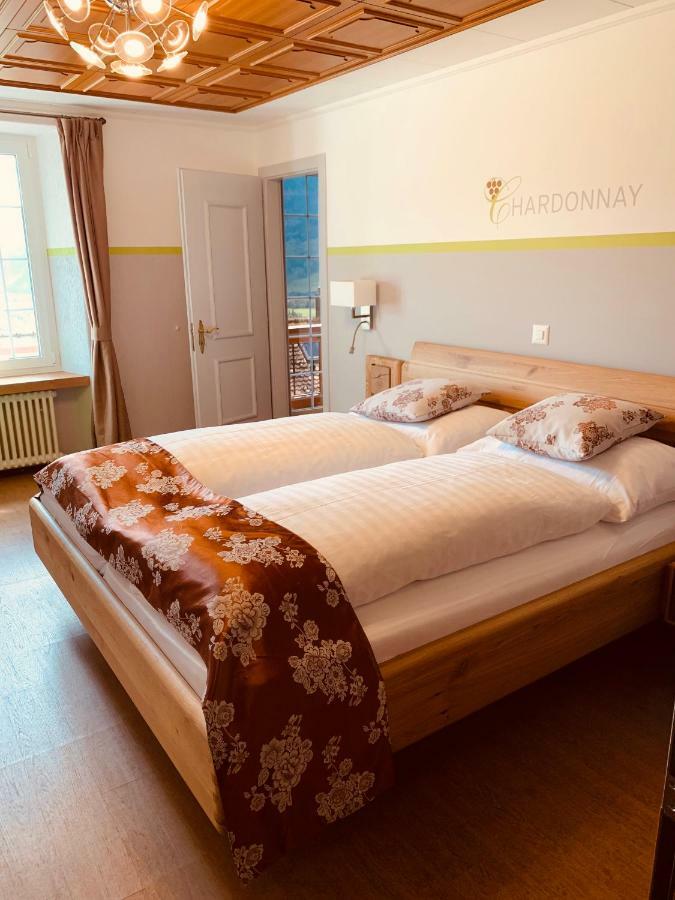 Gasthof Zur Buendte Jenins Екстер'єр фото